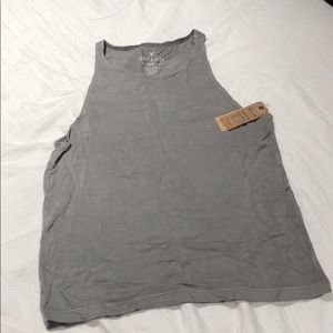 Gray tank